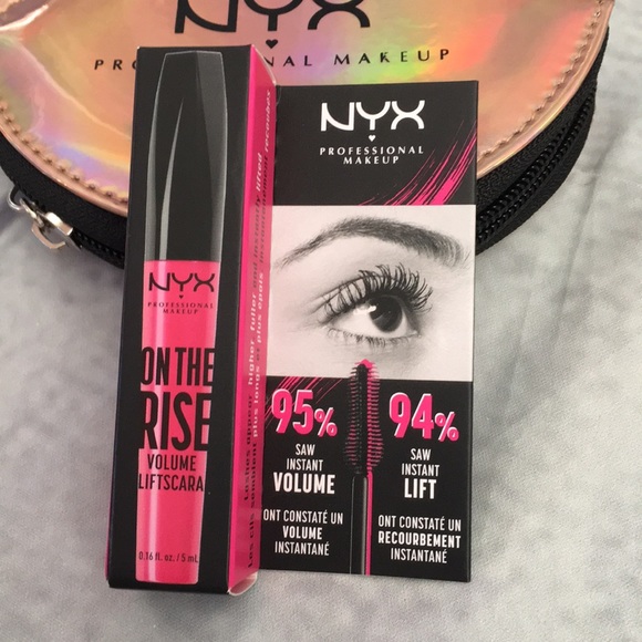 NYX on the rise professional black mascara NIB - Picture 2 of 4